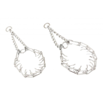 Naudojamas su pavadėliu. Pavadėlį šunims galima pritvirtinti prie patvaraus žiedo.